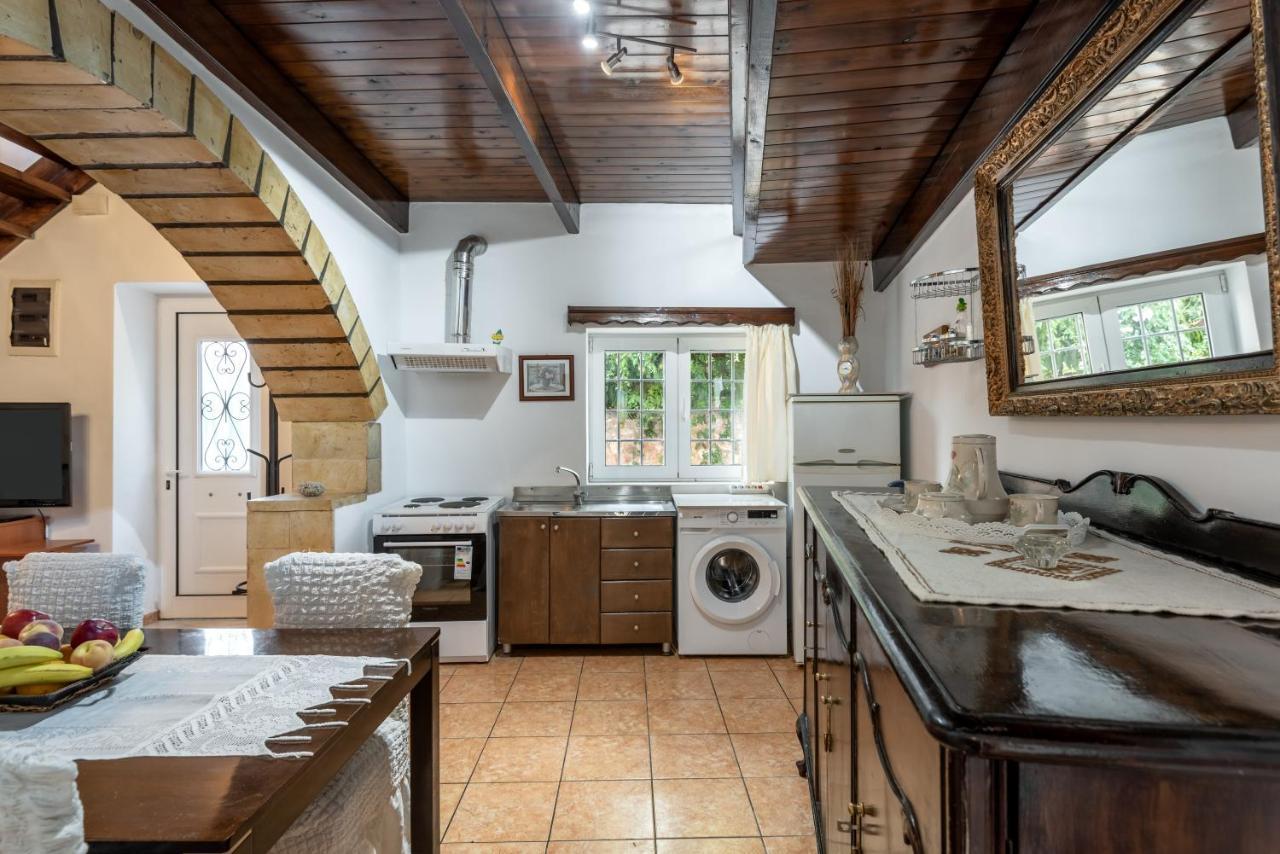 Aroni Cretan comfortable house - Hamam suites Aroni Extérieur photo