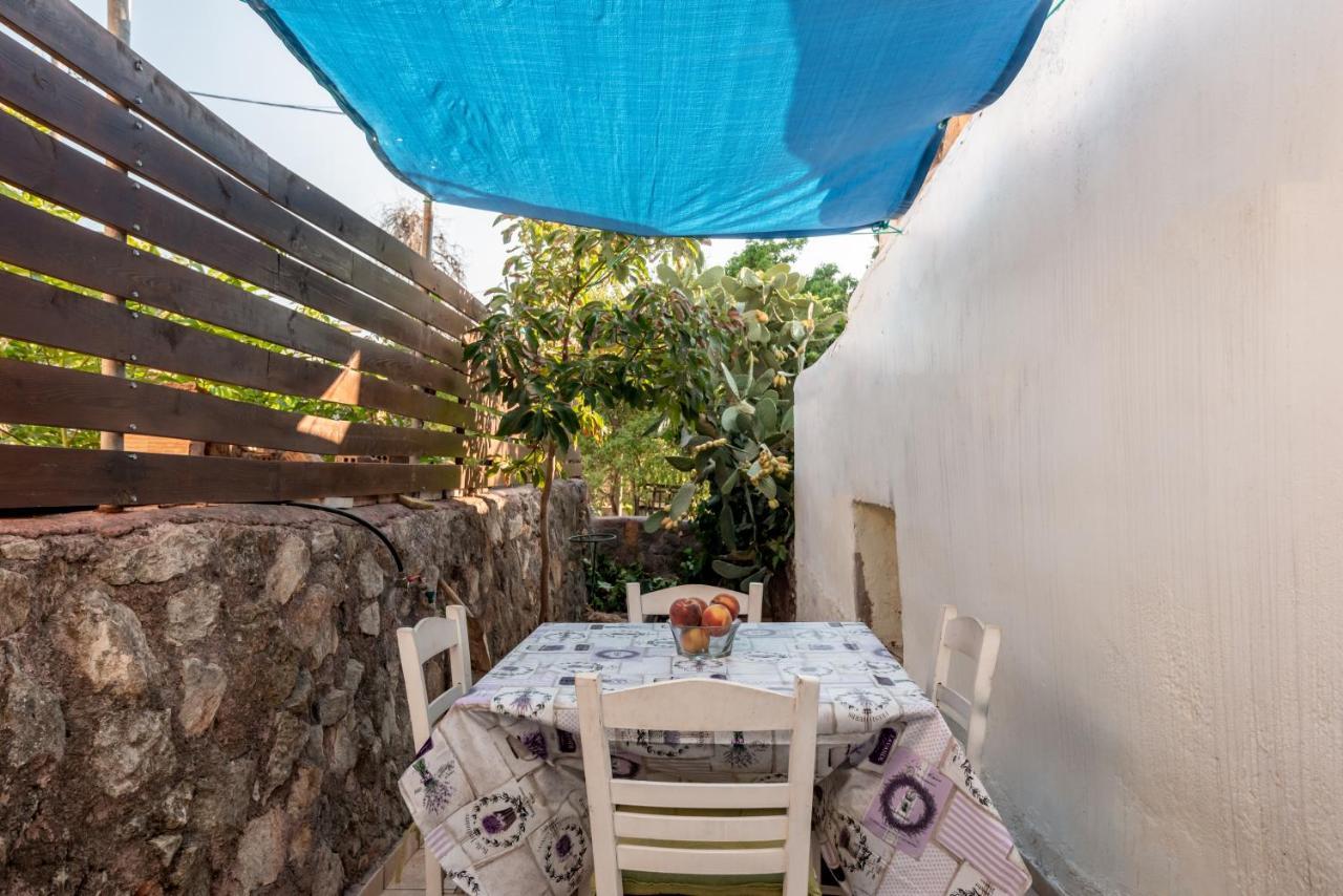 Aroni Cretan comfortable house - Hamam suites Aroni Extérieur photo